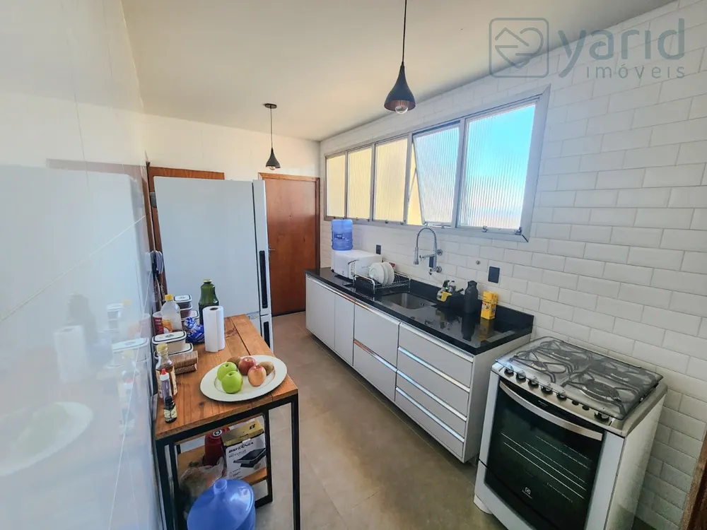 Apartamento, 3 quartos, 207 m² - Foto 2