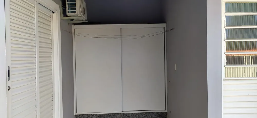 Casa, 3 quartos, 290 m² - Foto 1