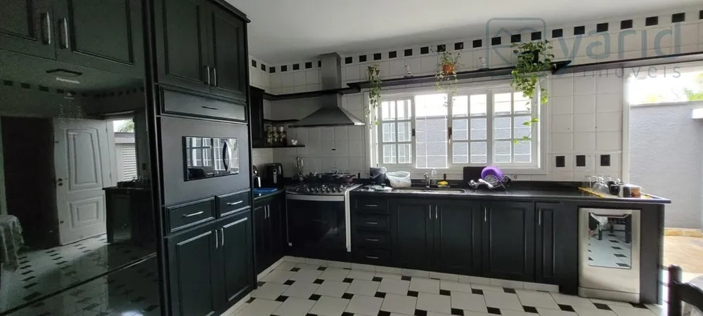 Casa, 6 quartos, 602 m² - Foto 8