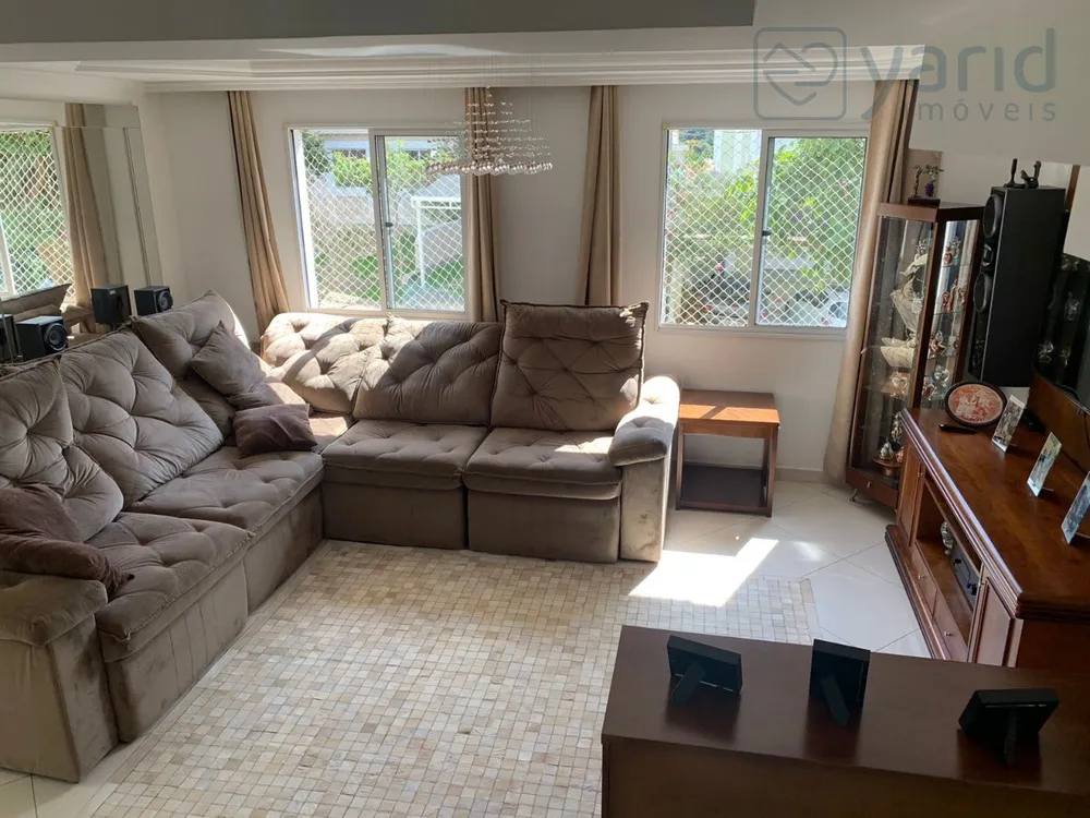 Casa, 5 quartos, 260 m² - Foto 12