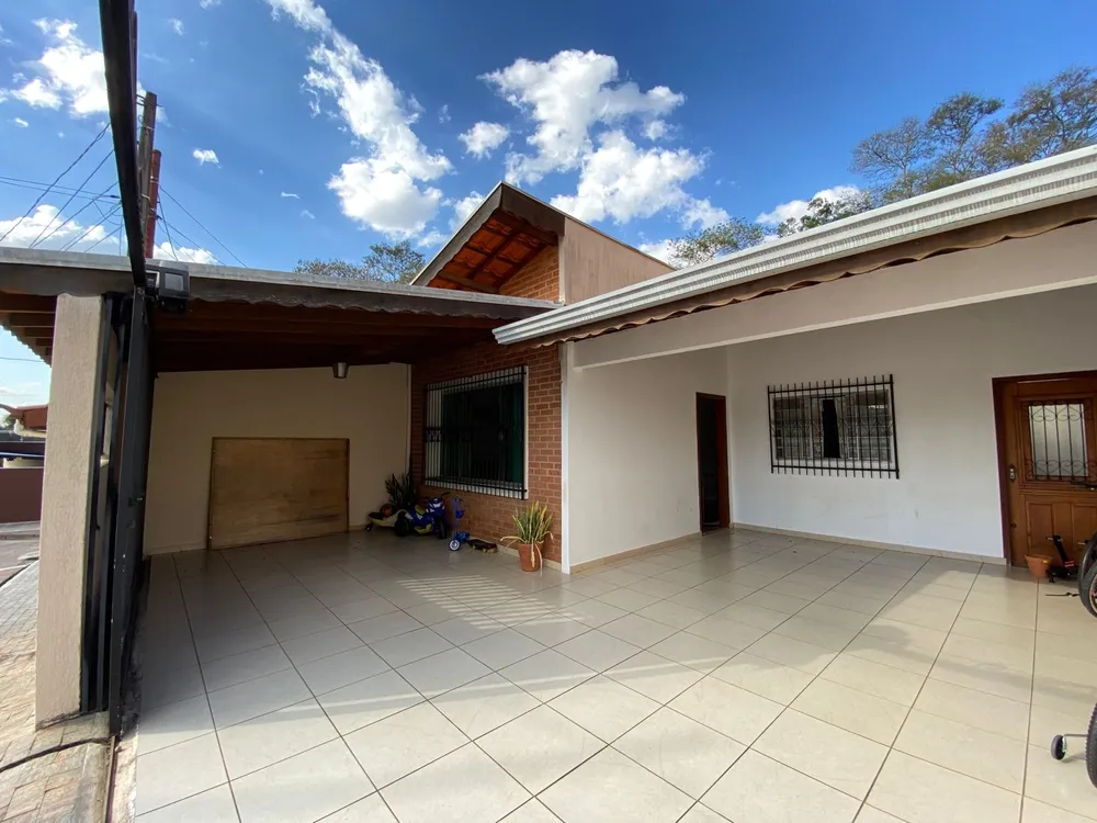 Casa, 3 quartos, 165 m² - Foto 1