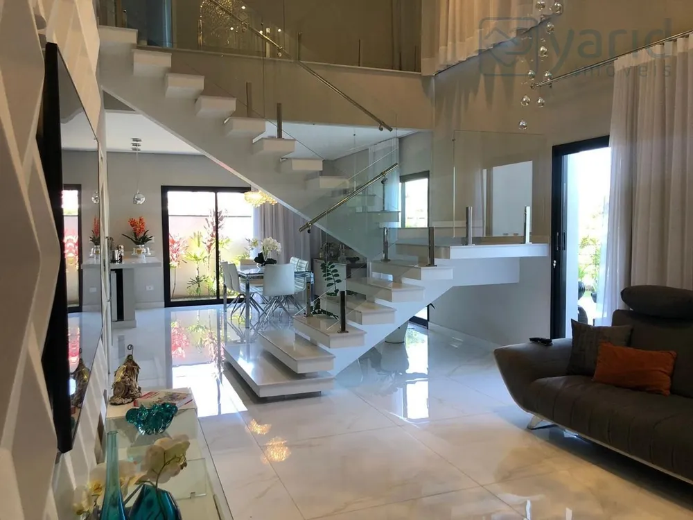 Casa, 3 quartos, 220 m² - Foto 2