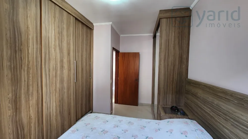 Casa, 3 quartos, 137 m² - Foto 2