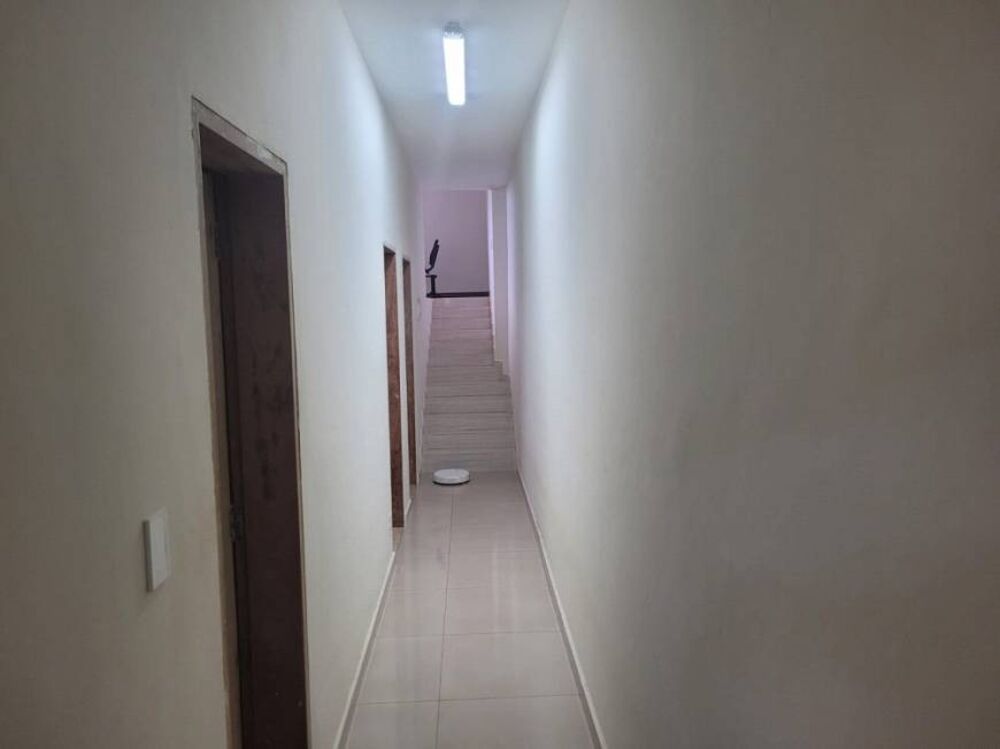 Casa, 4 quartos, 236 m² - Foto 4