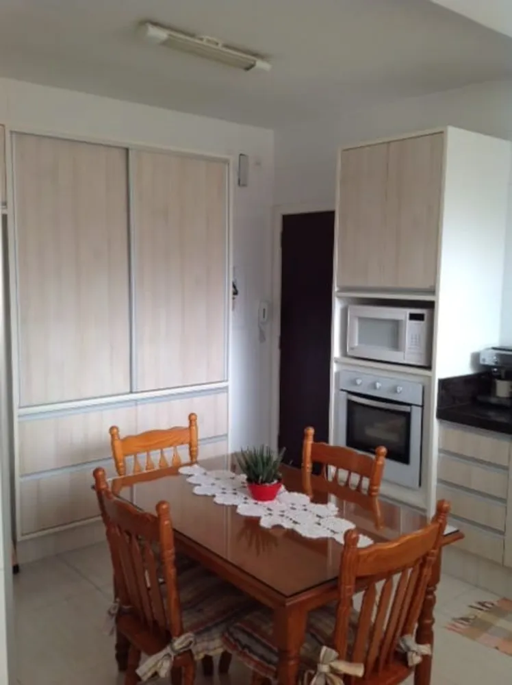 Apartamento, 3 quartos, 130 m² - Foto 1