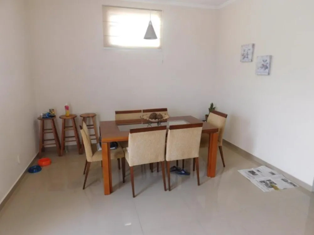 Casa, 3 quartos, 220 m² - Foto 2
