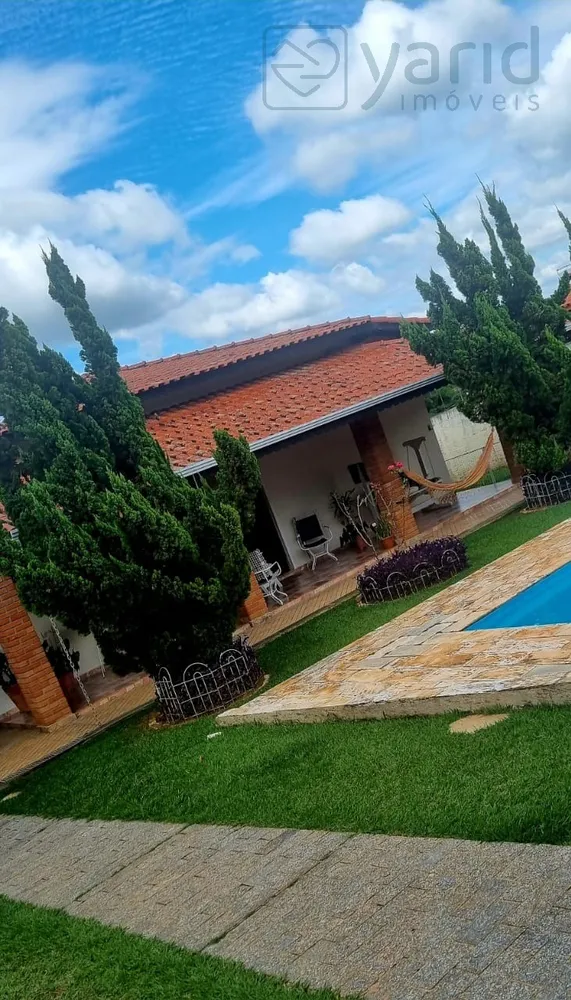 Casa, 5 quartos, 351 m² - Foto 2
