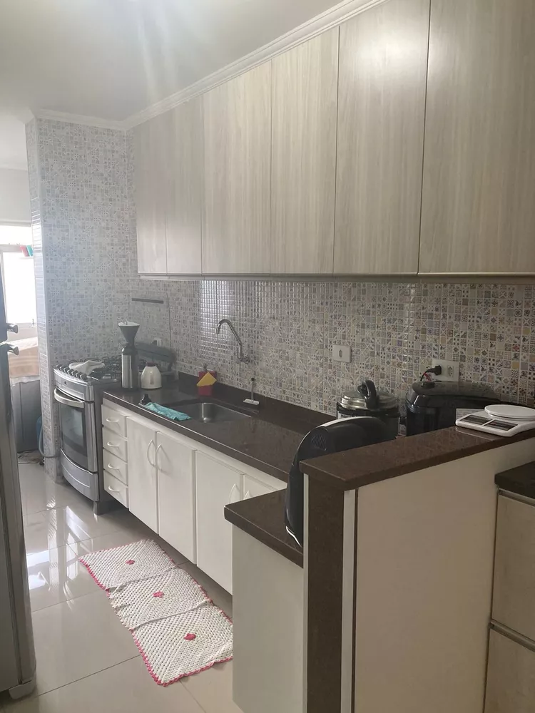 Apartamento à venda com 3 quartos, 100m² - Foto 4