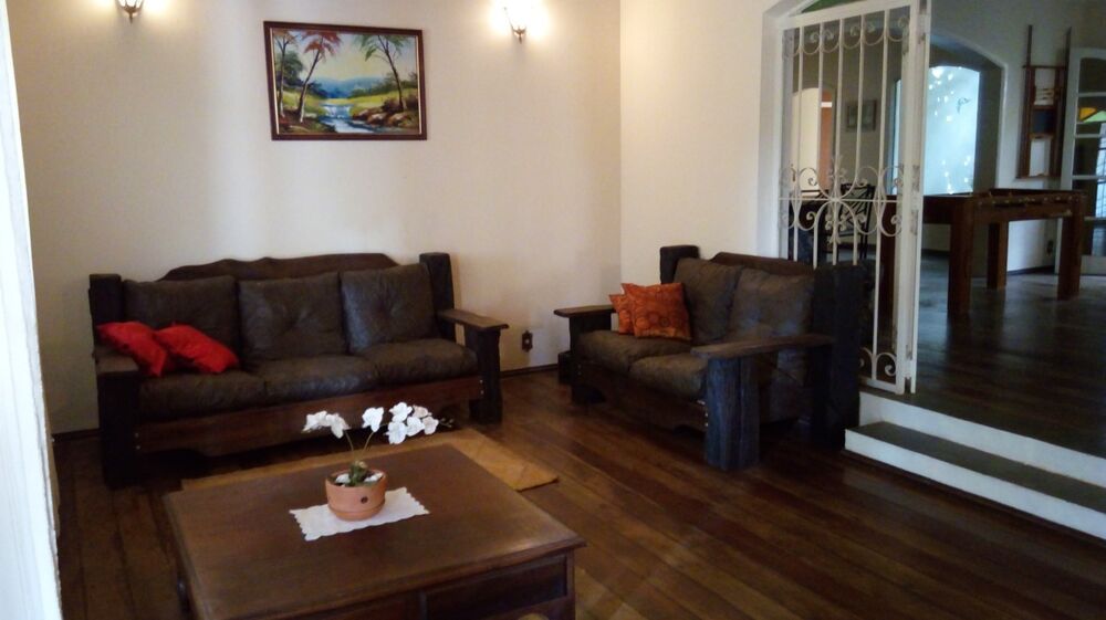 Chácara à venda com 3 quartos, 700m² - Foto 2