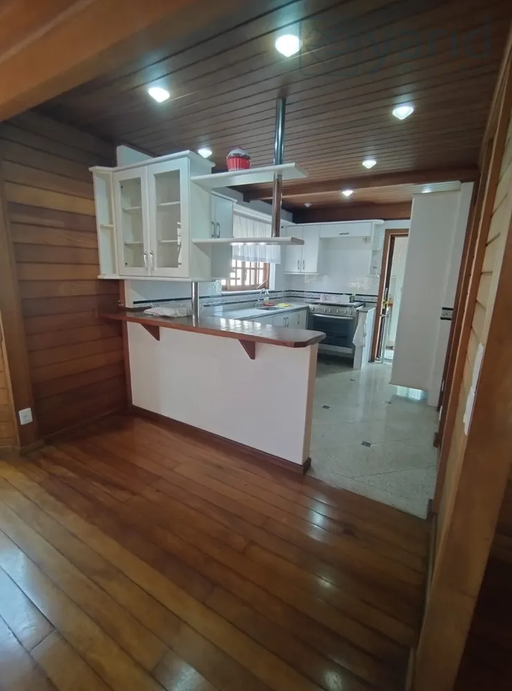 Casa, 3 quartos, 245 m² - Foto 5