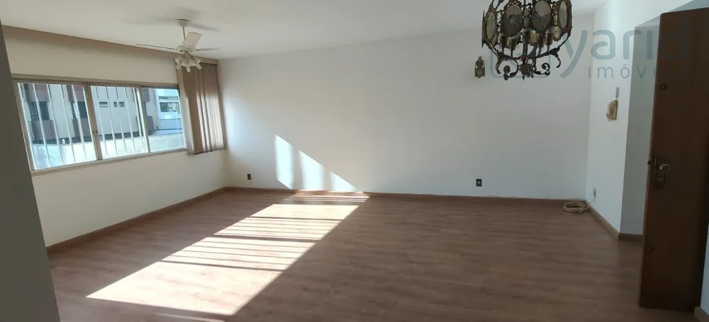 Apartamento, 3 quartos, 140 m² - Foto 1