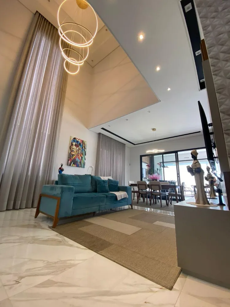 Casa, 3 quartos, 258 m² - Foto 2