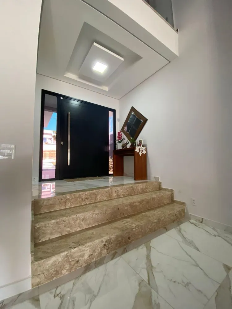 Casa, 3 quartos, 258 m² - Foto 4