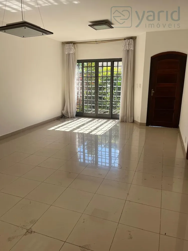 Casa, 4 quartos, 157 m² - Foto 1