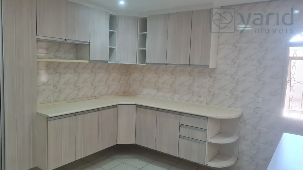 Casa, 3 quartos, 220 m² - Foto 9