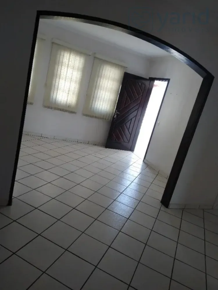 Casa, 3 quartos, 195 m² - Foto 3