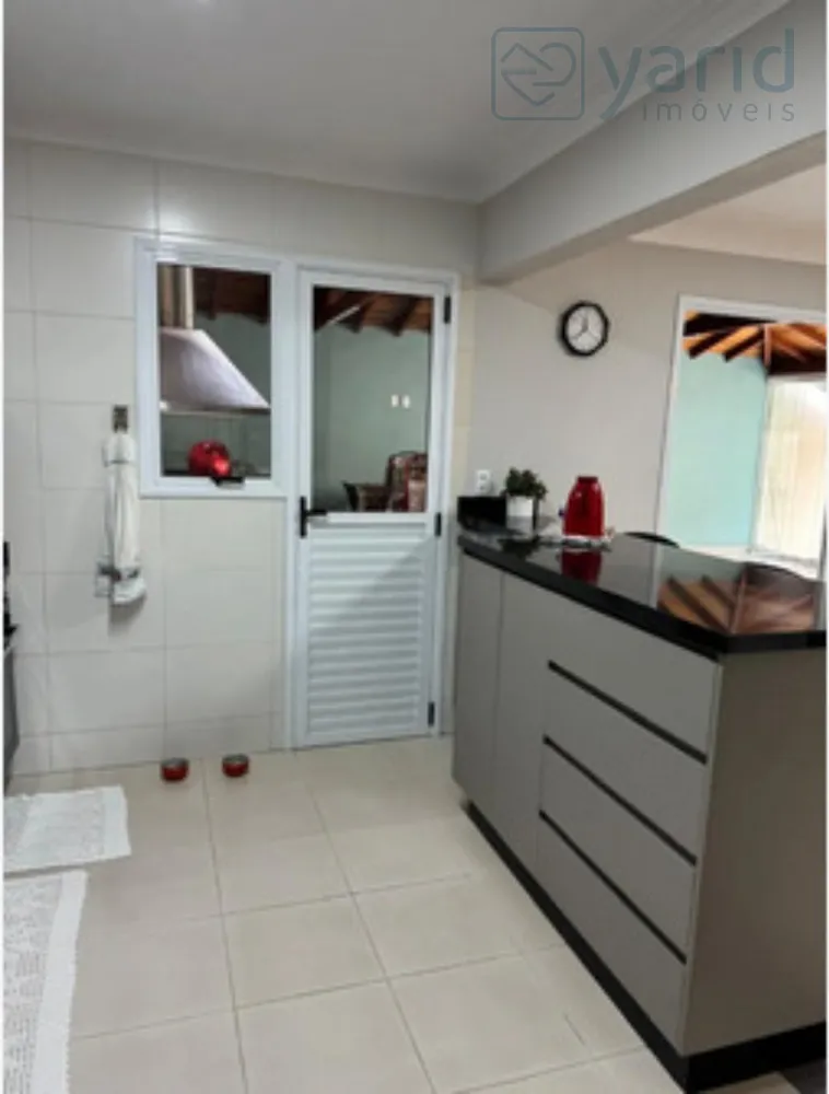 Casa, 3 quartos, 250 m² - Foto 8
