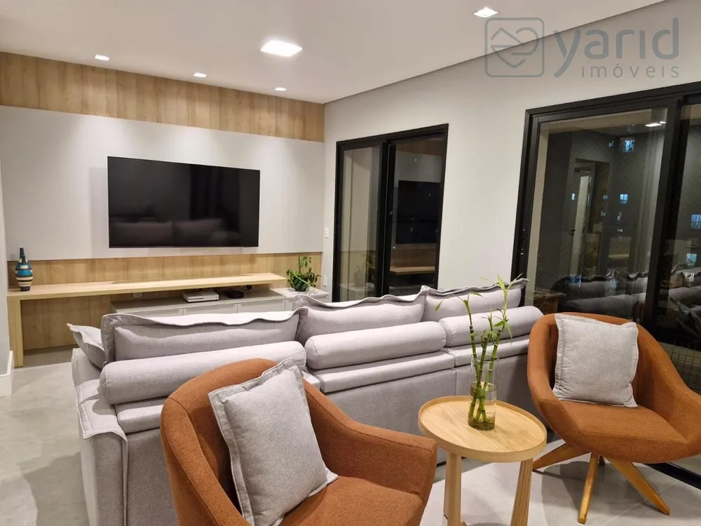 Apartamento, 3 quartos, 141 m² - Foto 2