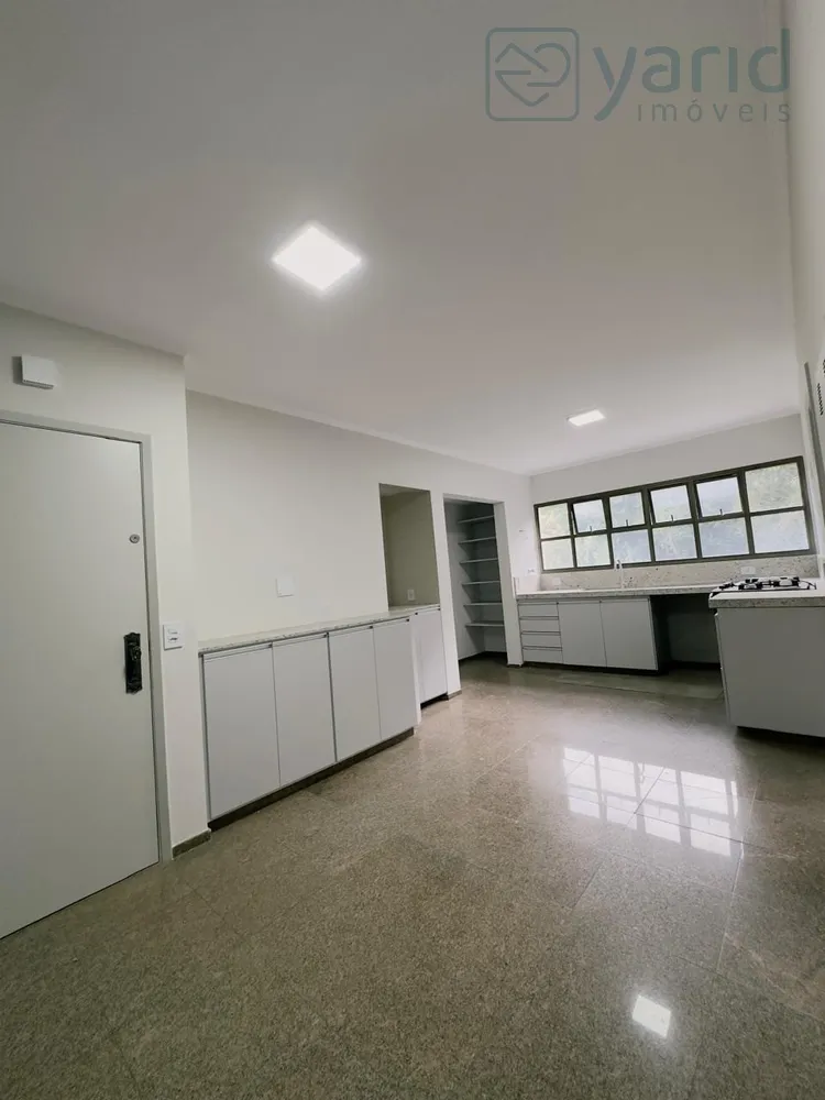 Apartamento, 4 quartos, 216 m² - Foto 2