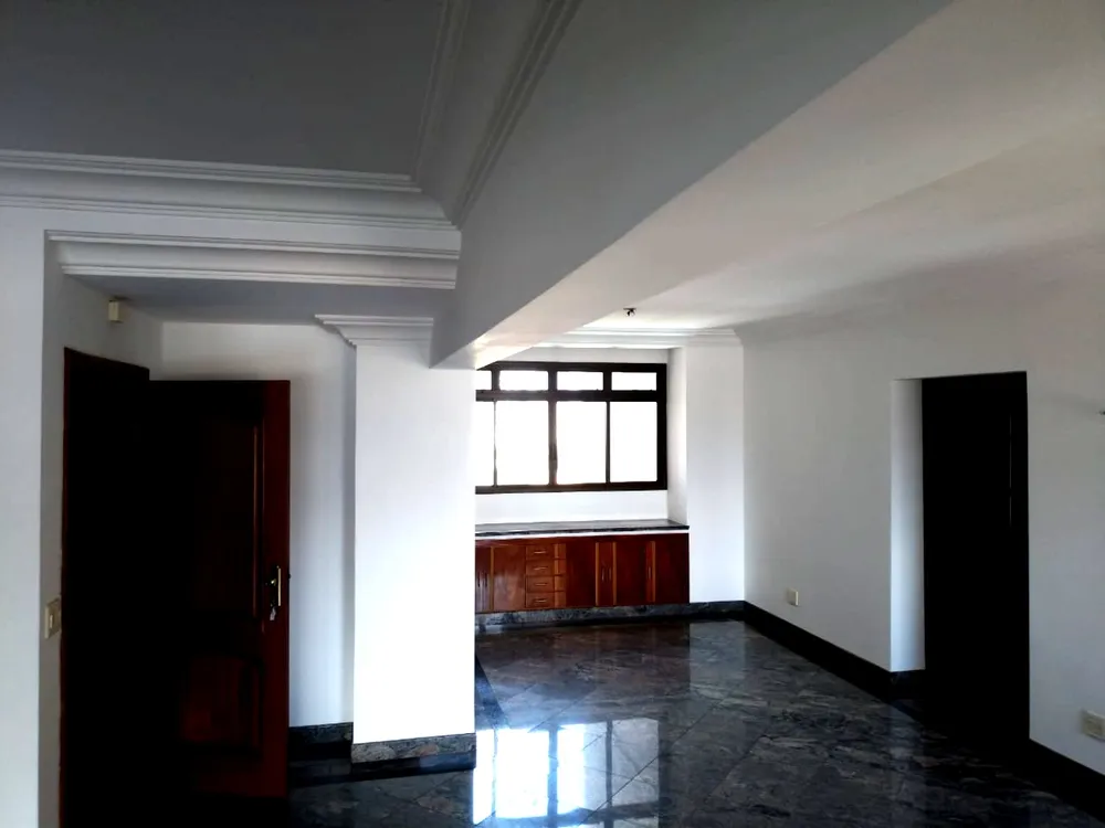 Apartamento, 4 quartos, 268 m² - Foto 2