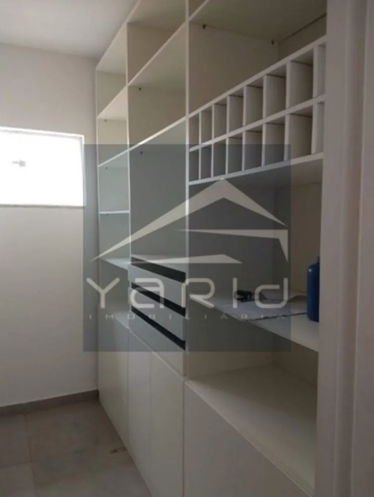 Casa, 3 quartos, 250 m² - Foto 11