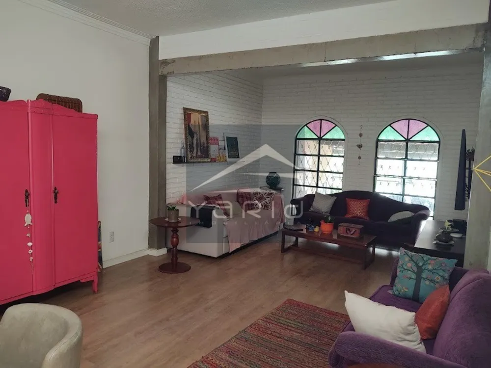 Casa, 3 quartos, 250 m² - Foto 1