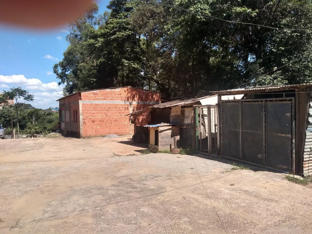 Chácara à venda com 3 quartos, 1420m² - Foto 3