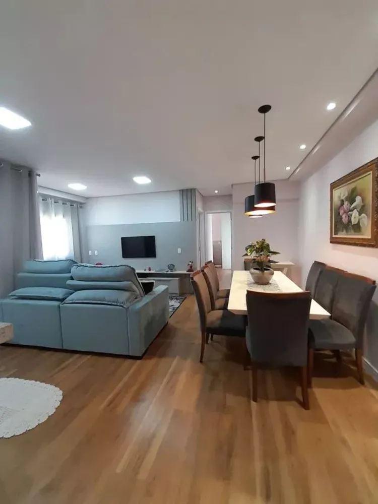 Apartamento à venda com 2 quartos, 69m² - Foto 1