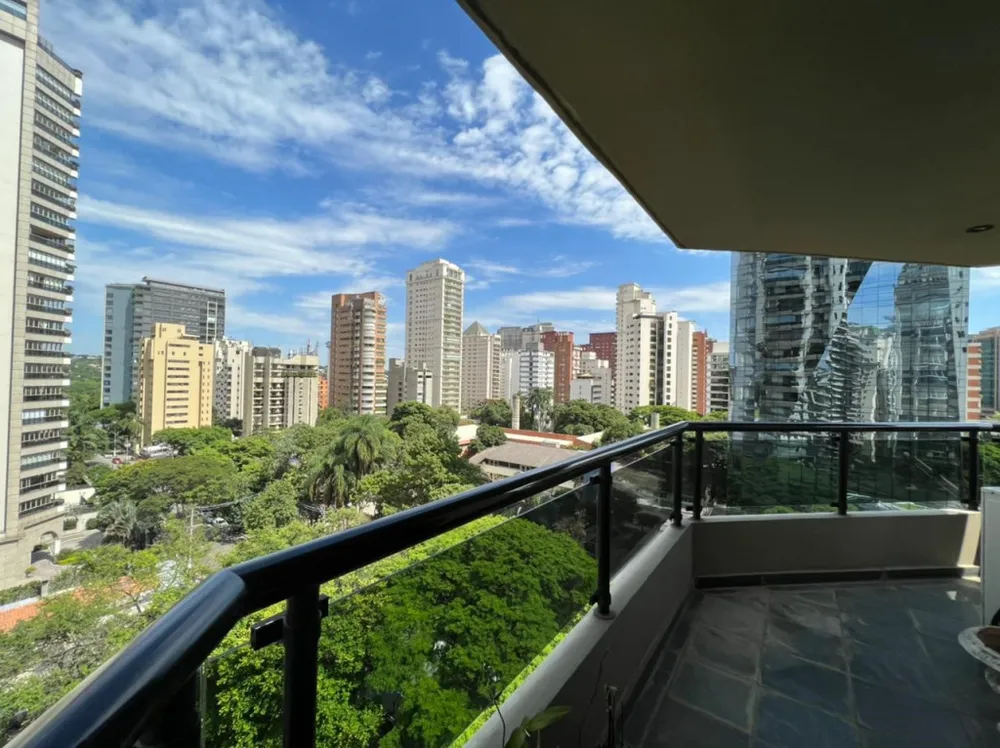 Apartamento, 4 quartos, 220 m² - Foto 1