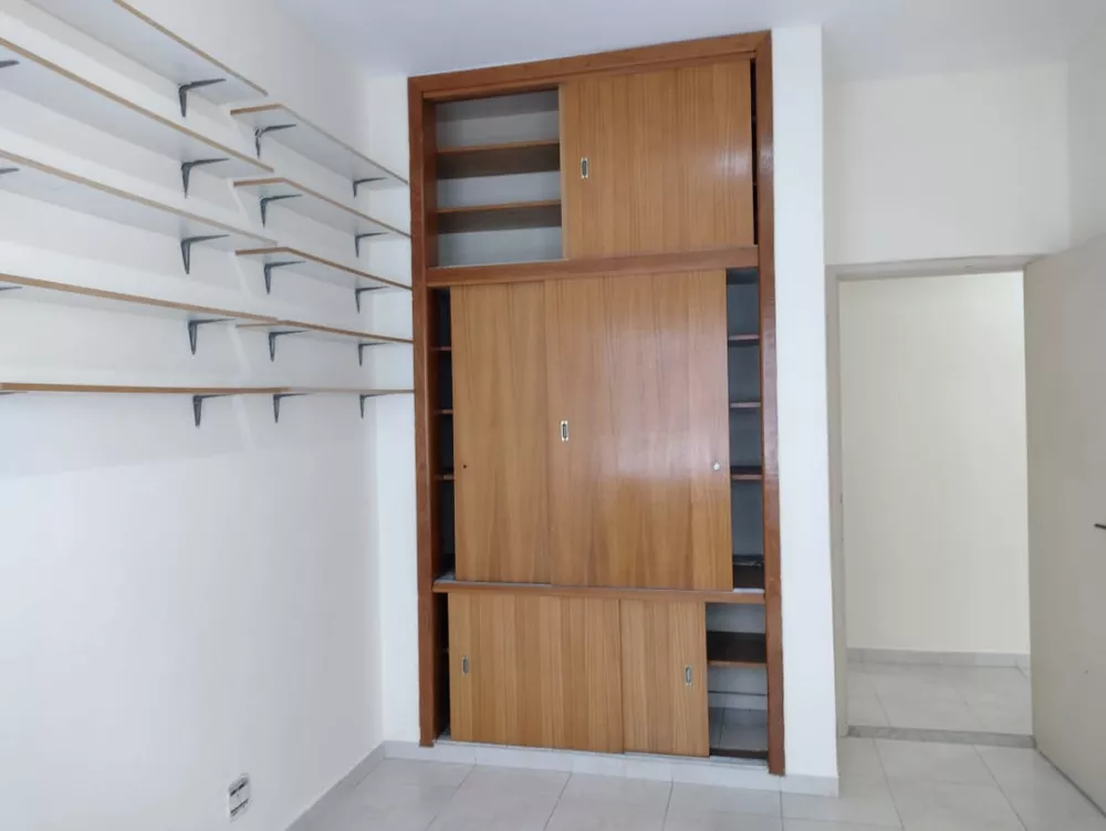 Apartamento à venda com 3 quartos, 87m² - Foto 4