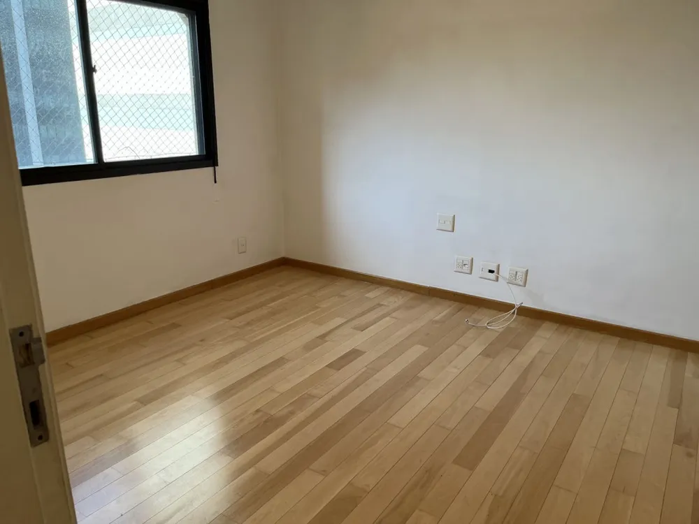 Apartamento, 3 quartos, 240 m² - Foto 5