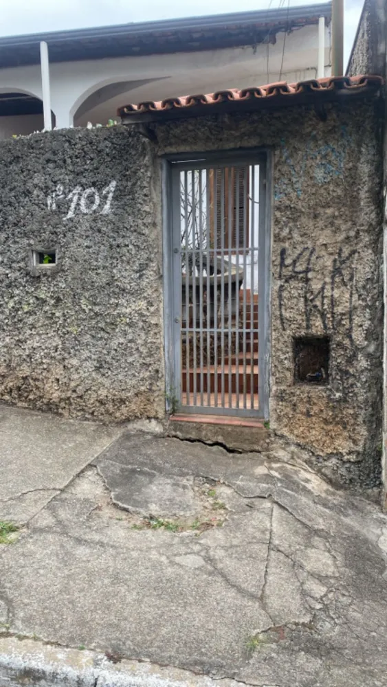 Casa, 5 quartos, 180 m² - Foto 2