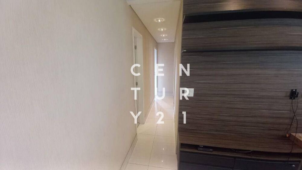 Apartamento para alugar com 3 quartos, 95m² - Foto 2
