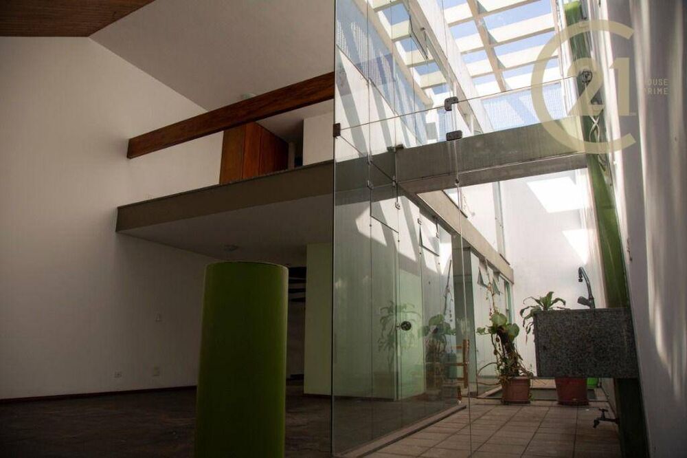 Sobrado à venda e aluguel com 4 quartos, 200m² - Foto 6