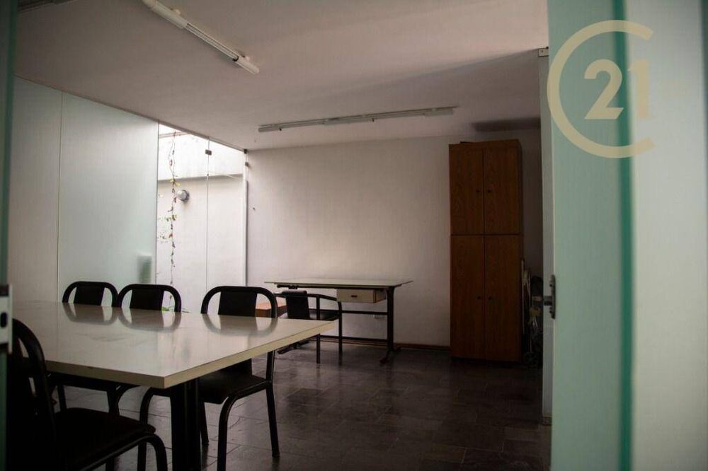 Sobrado à venda e aluguel com 4 quartos, 200m² - Foto 8