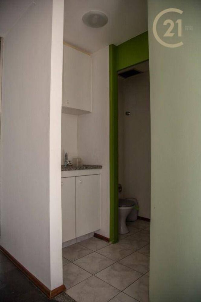 Sobrado à venda e aluguel com 4 quartos, 200m² - Foto 3