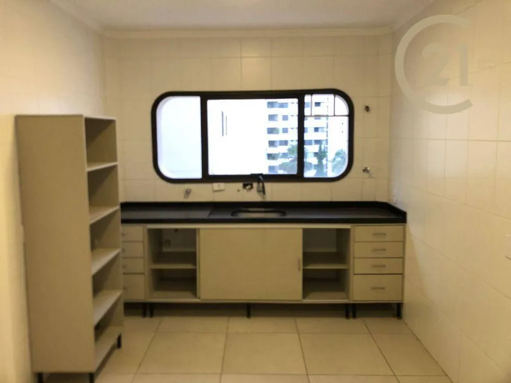 Apartamento, 4 quartos, 196 m² - Foto 4