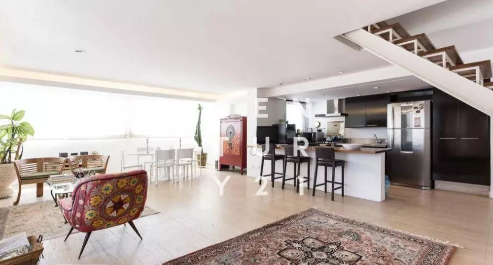 Apartamento à venda e aluguel com 3 quartos, 180m² - Foto 1