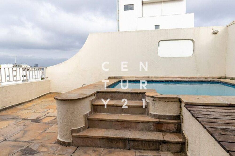 Cobertura, 3 quartos, 202 m² - Foto 1