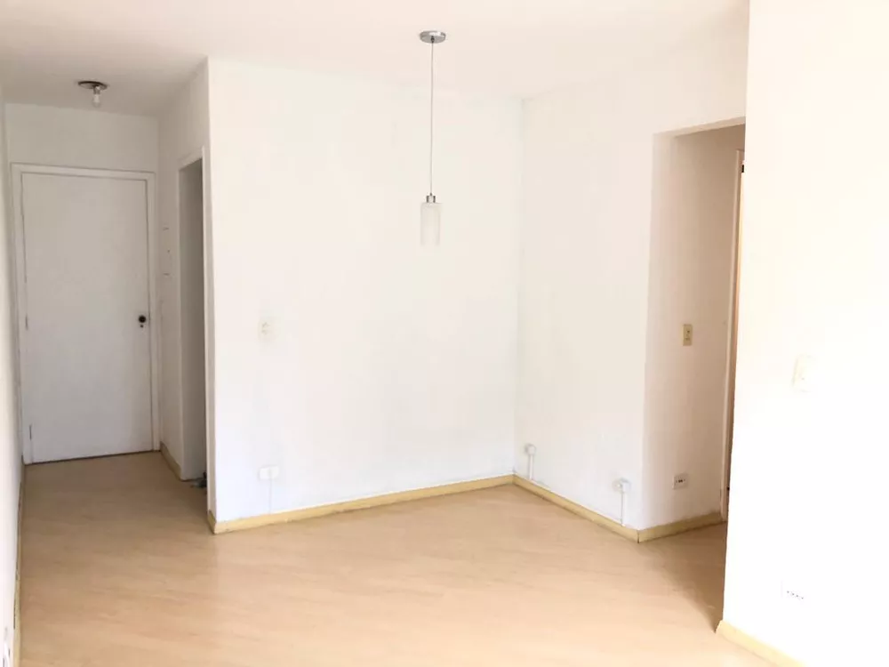 Apartamento à venda com 3 quartos, 63m² - Foto 2