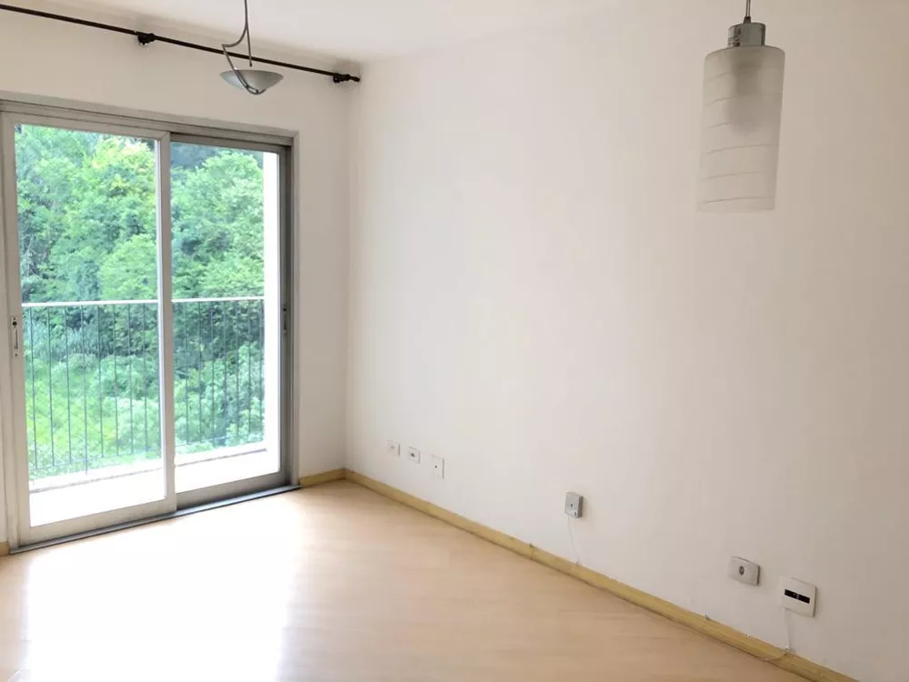 Apartamento à venda com 3 quartos, 63m² - Foto 3