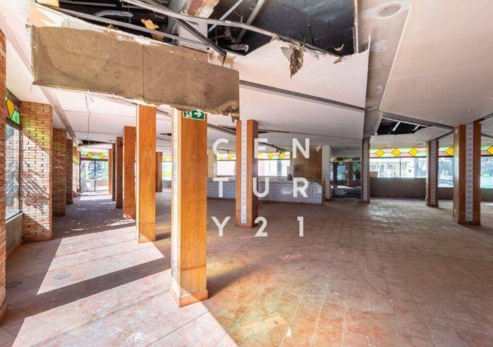 Loja-Salão, 1320 m² - Foto 2