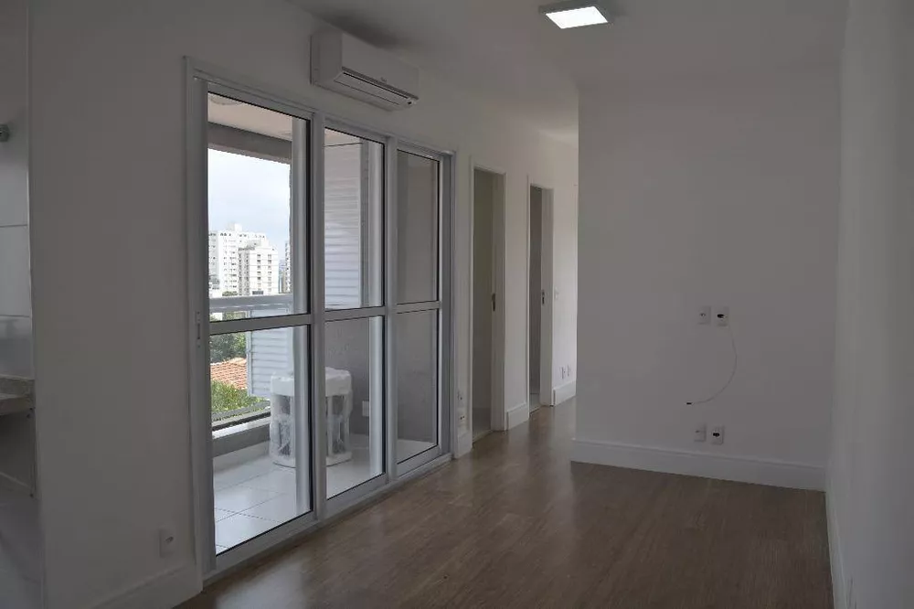 Apartamento para alugar com 1 quarto, 38m² - Foto 4