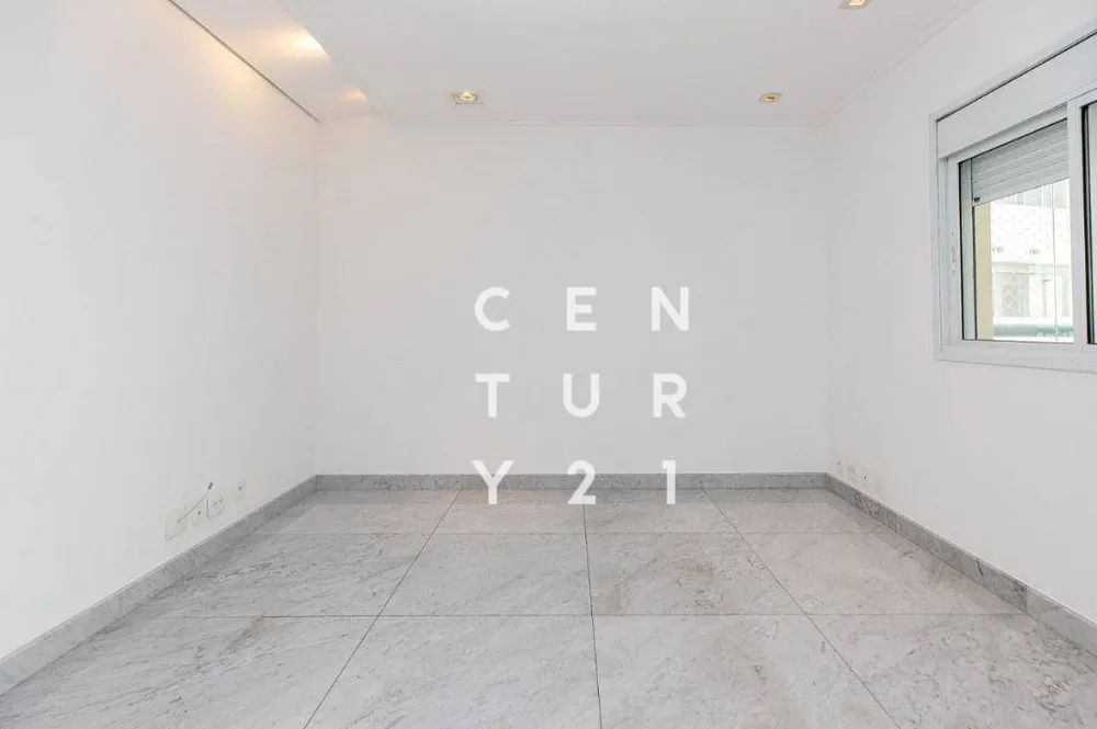 Apartamento, 3 quartos, 190 m² - Foto 2