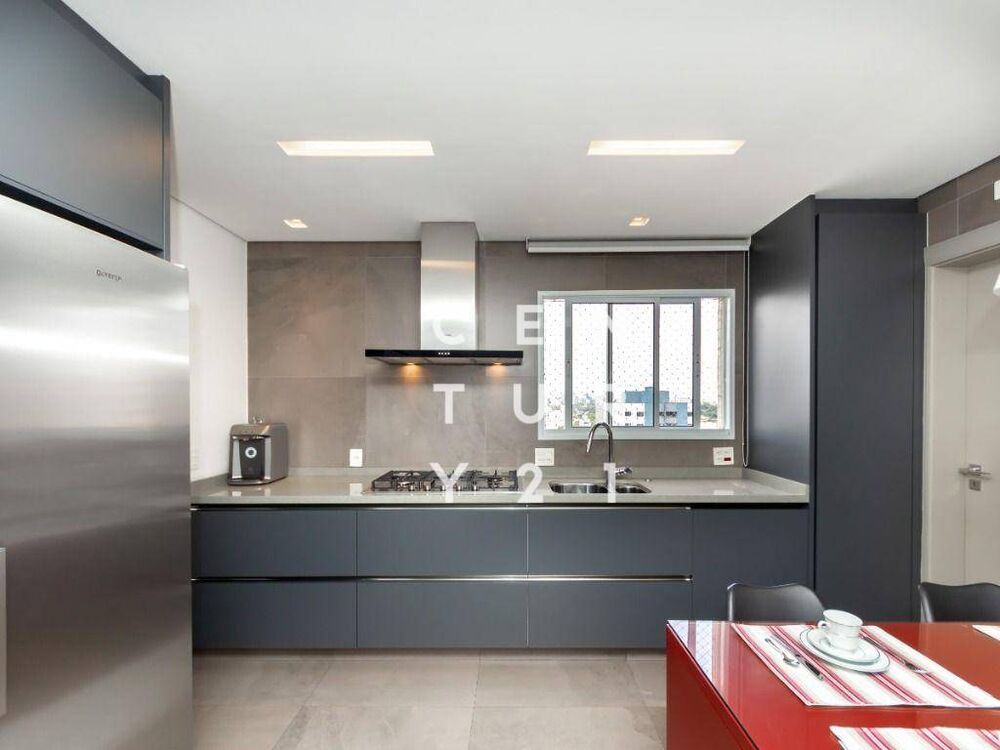 Cobertura à venda com 3 quartos, 227m² - Foto 2