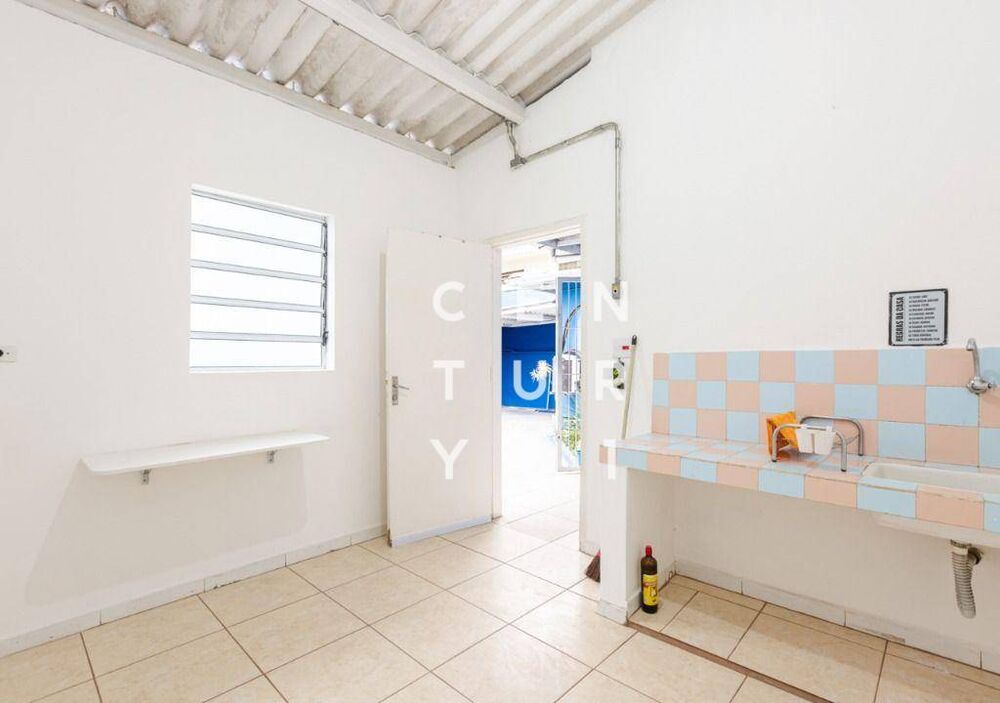 Casa para alugar, 300m² - Foto 2