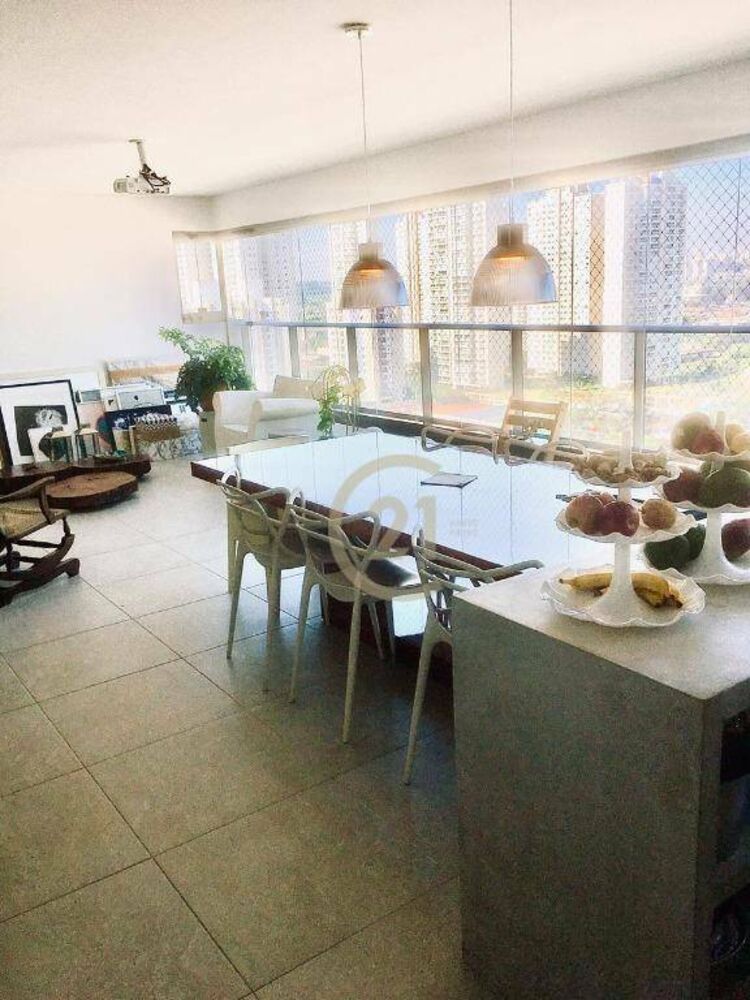 Apartamento, 3 quartos, 173 m² - Foto 1