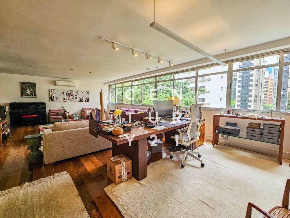 Apartamento à venda com 4 quartos, 226m² - Foto 3