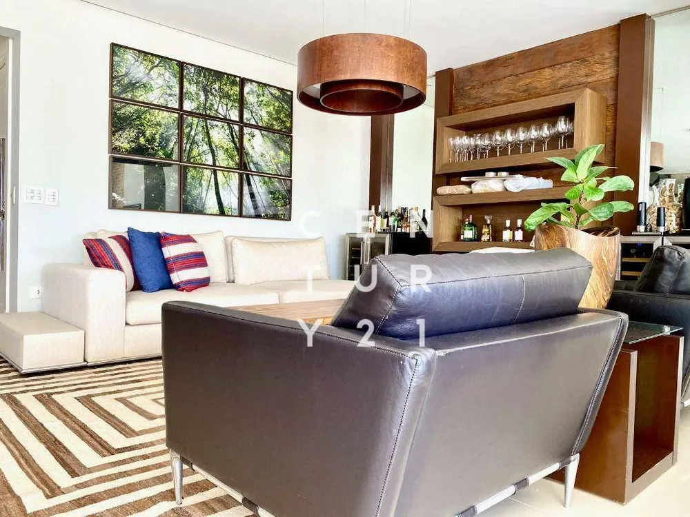 Apartamento, 3 quartos, 185 m² - Foto 1