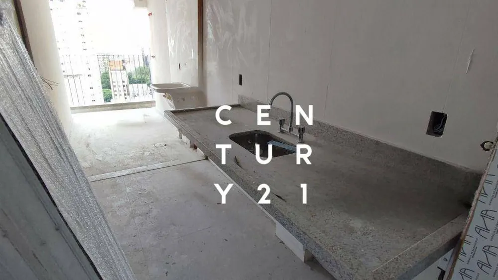 Apartamento, 3 quartos, 211 m² - Foto 1
